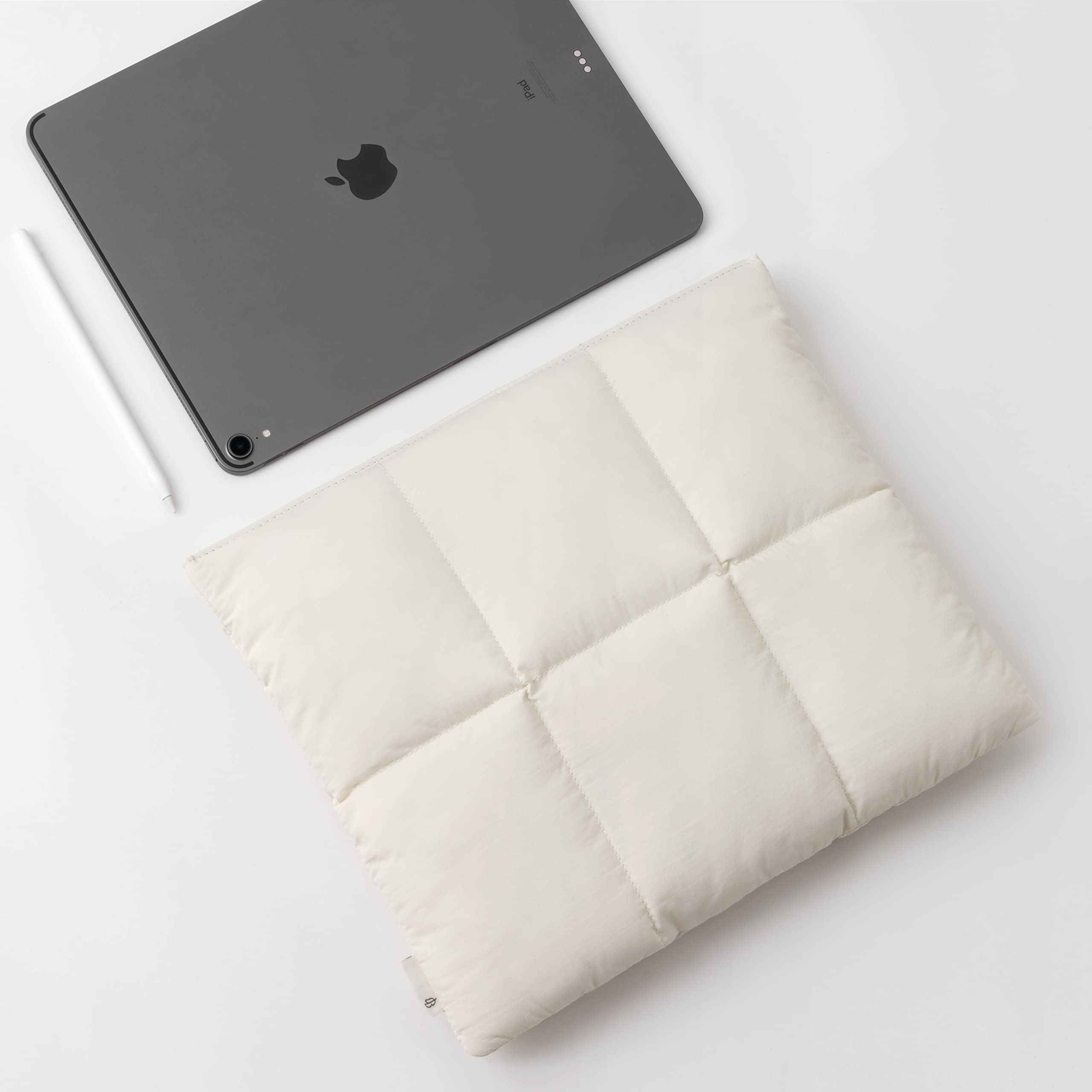 Amazon.com: Comfyable Puffy Tablet Sleeve Bag Compatible