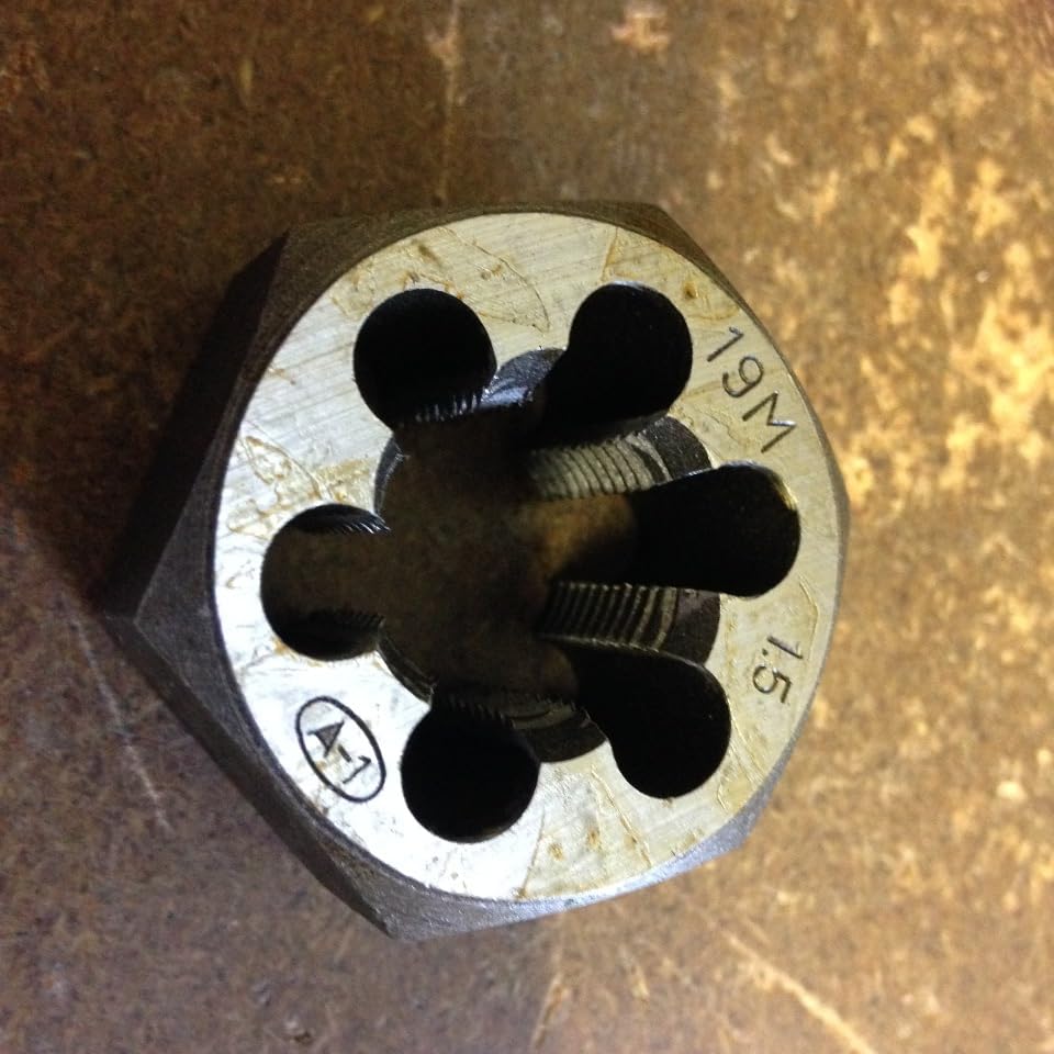 19 mm-1.50 Metric Carbon Hex Rethreading Die