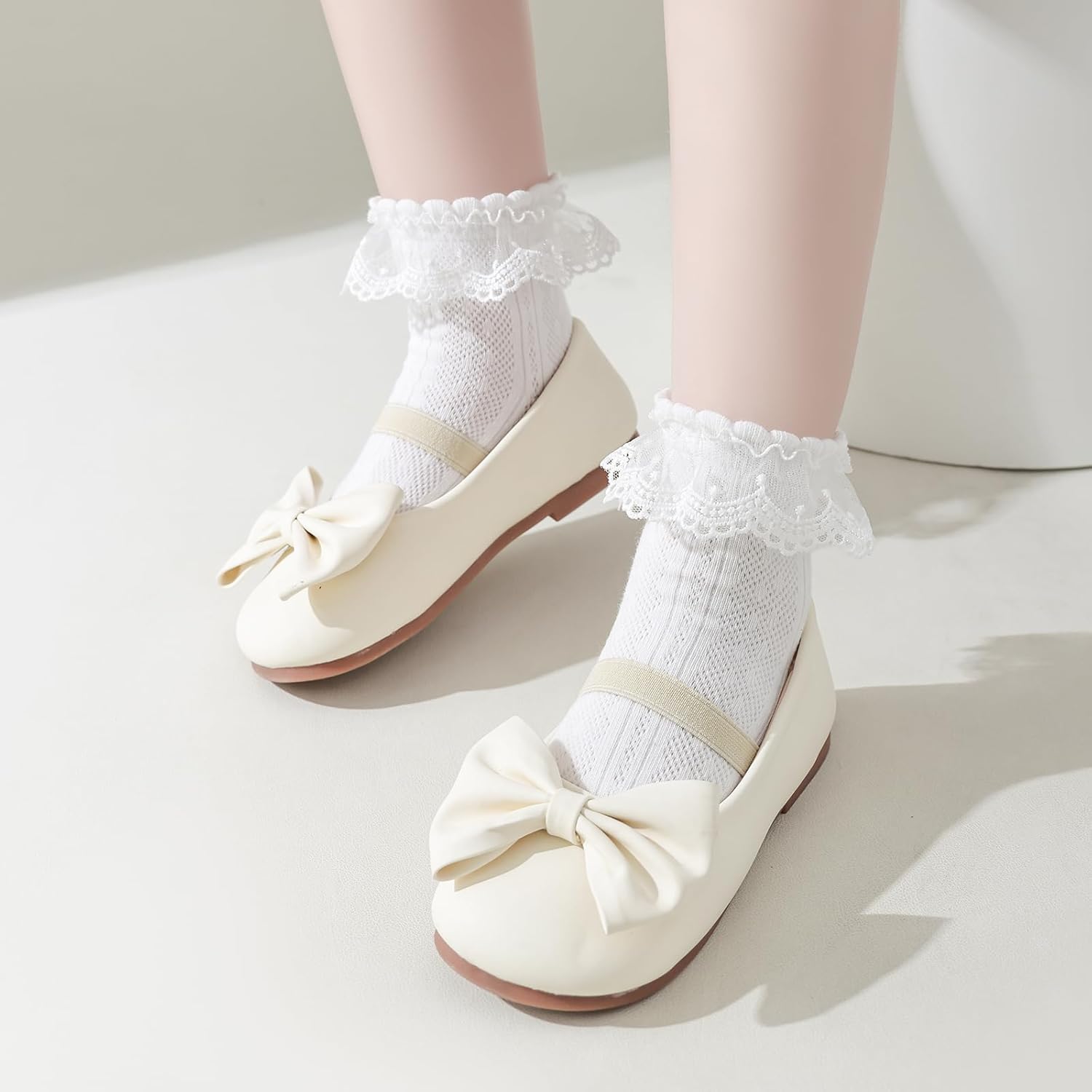 Mini angel Baby Girl Socks Infant Toddler Ruffle Eyelet Lace Socks Girls Ruffle Sock Seamless Princess Frilly Sock for Kids - Image 2