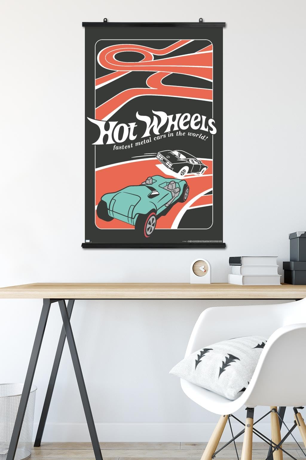 Amazon.com: Mattel Hot Wheels - Red Minimalist Wall Poster, 34L