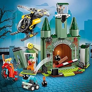 Amazon.co.jp - レゴ® DC スーパー・ヒーローズ バットマンとジョーカーの脱出 76138