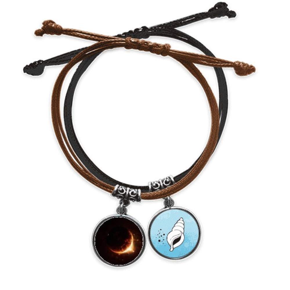 Pulsera de cuerda de cuero con diseño del universo brillante y detalles en acabado de patrón oro 3