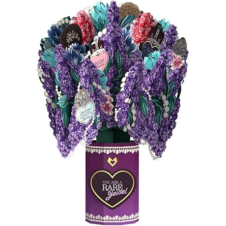 Lovepop Queen Charlotte: A Bridgerton Story Bouquet