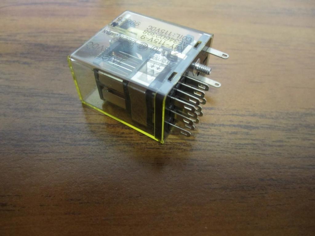 Aromat K4Y-115V-9 115 VDC Relay (4T)