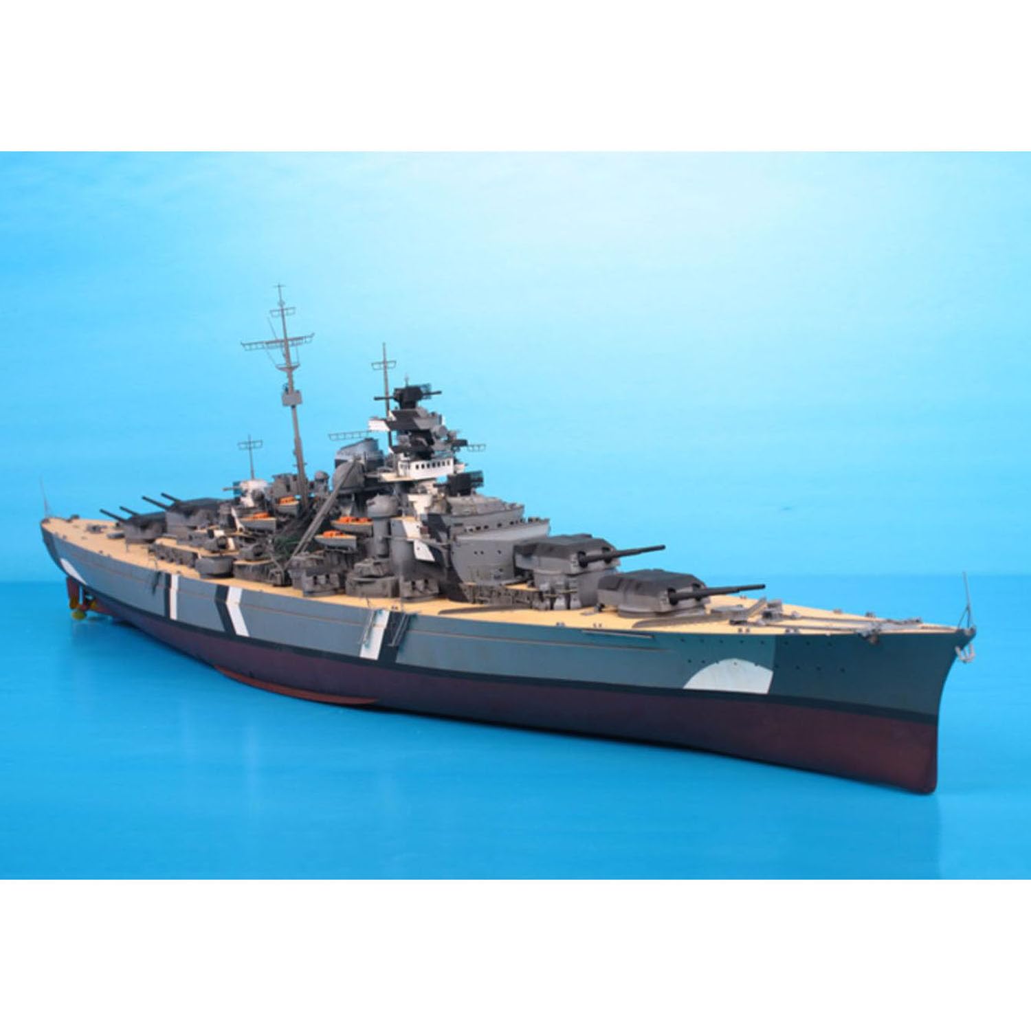 wheelfun Trumpeter 03702 - Nave da guerra in scala 1:200, modello statico per hobby