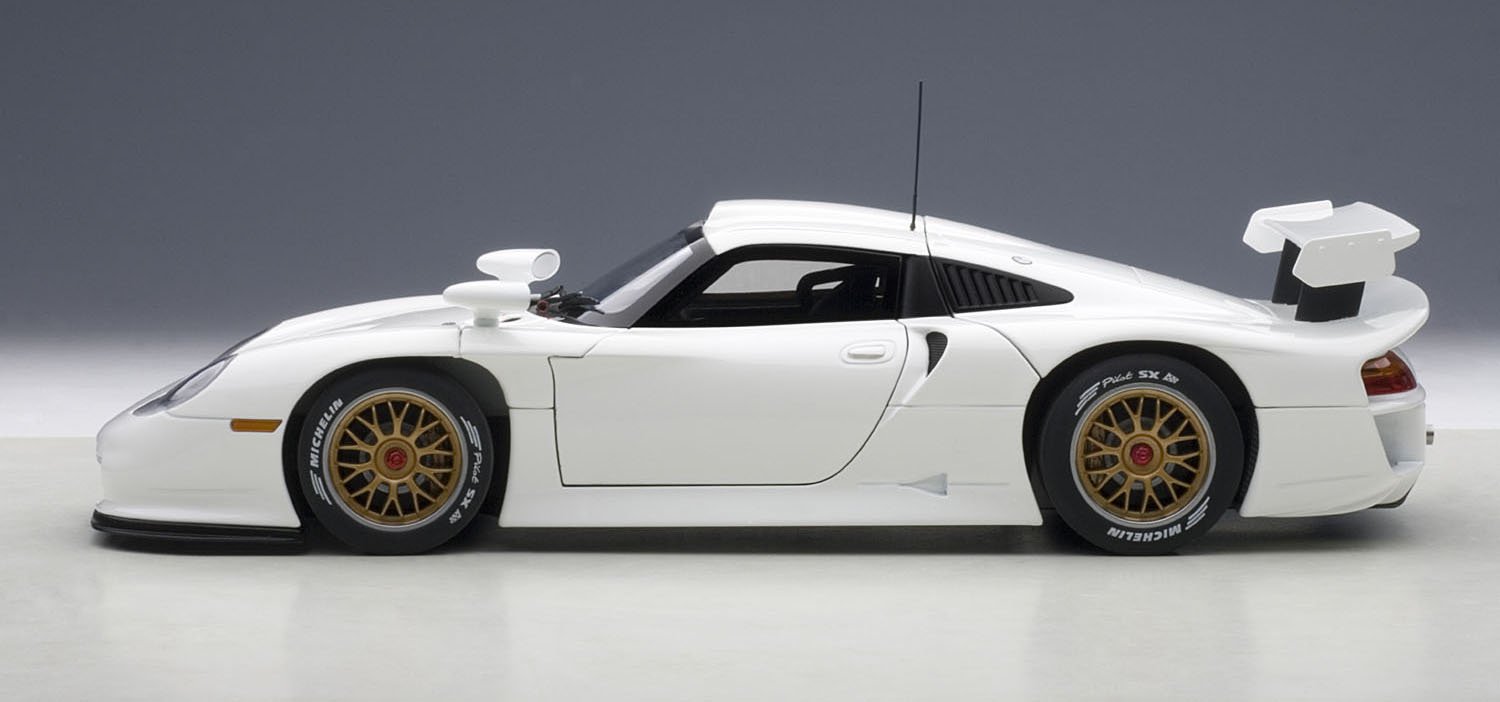 Amazon | AUTOart 1/18 ポルシェ 911 GT1 1997年 プレーンボディ
