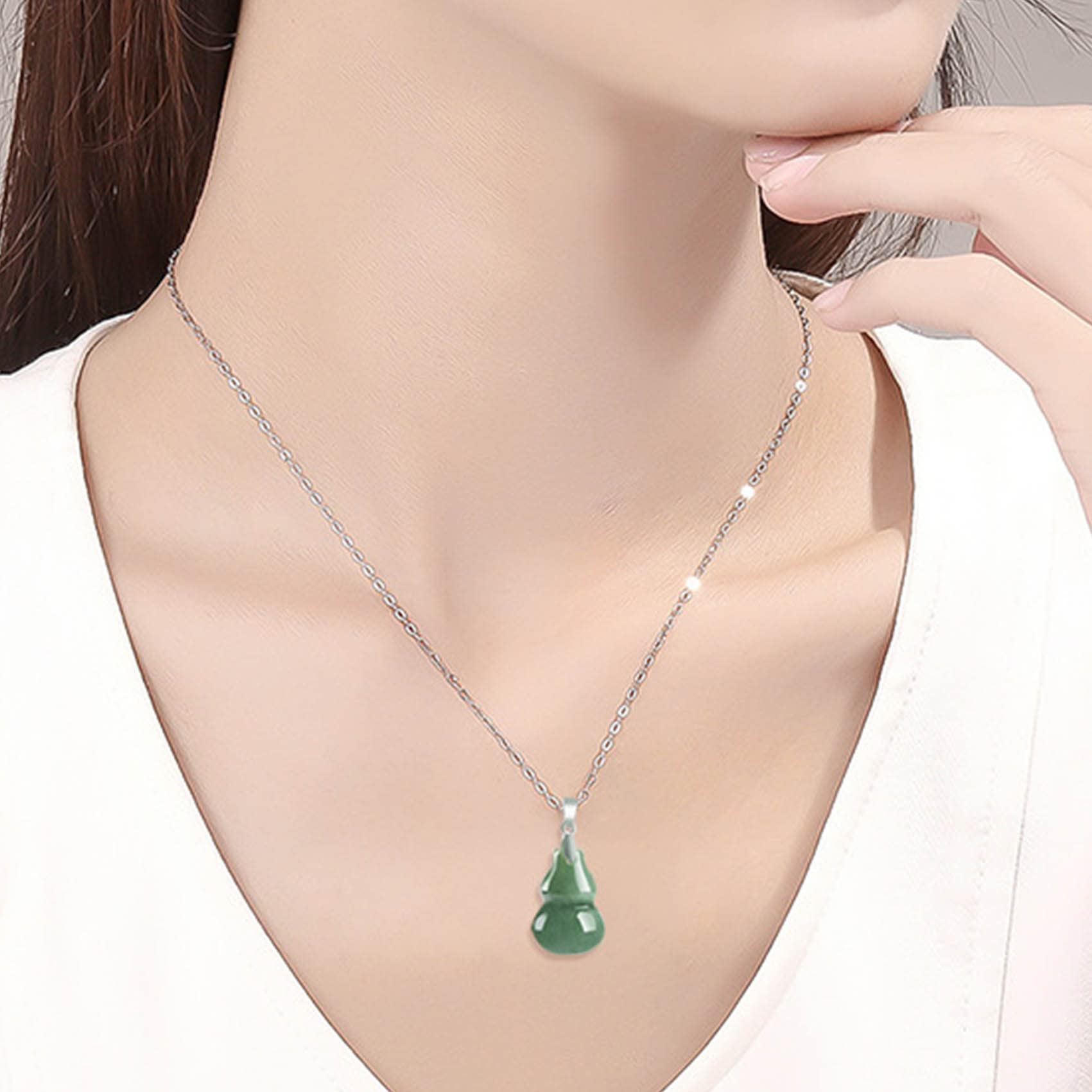 DZBERH Collar Feng Shui Collar de Jade Natural Wu Lou/Collar con Colgante de Calabaza Collar de Plata esterlina Talismán Collar con amuleto de la Suerte Gargantilla de Piedras Preciosas Vintage Atraer