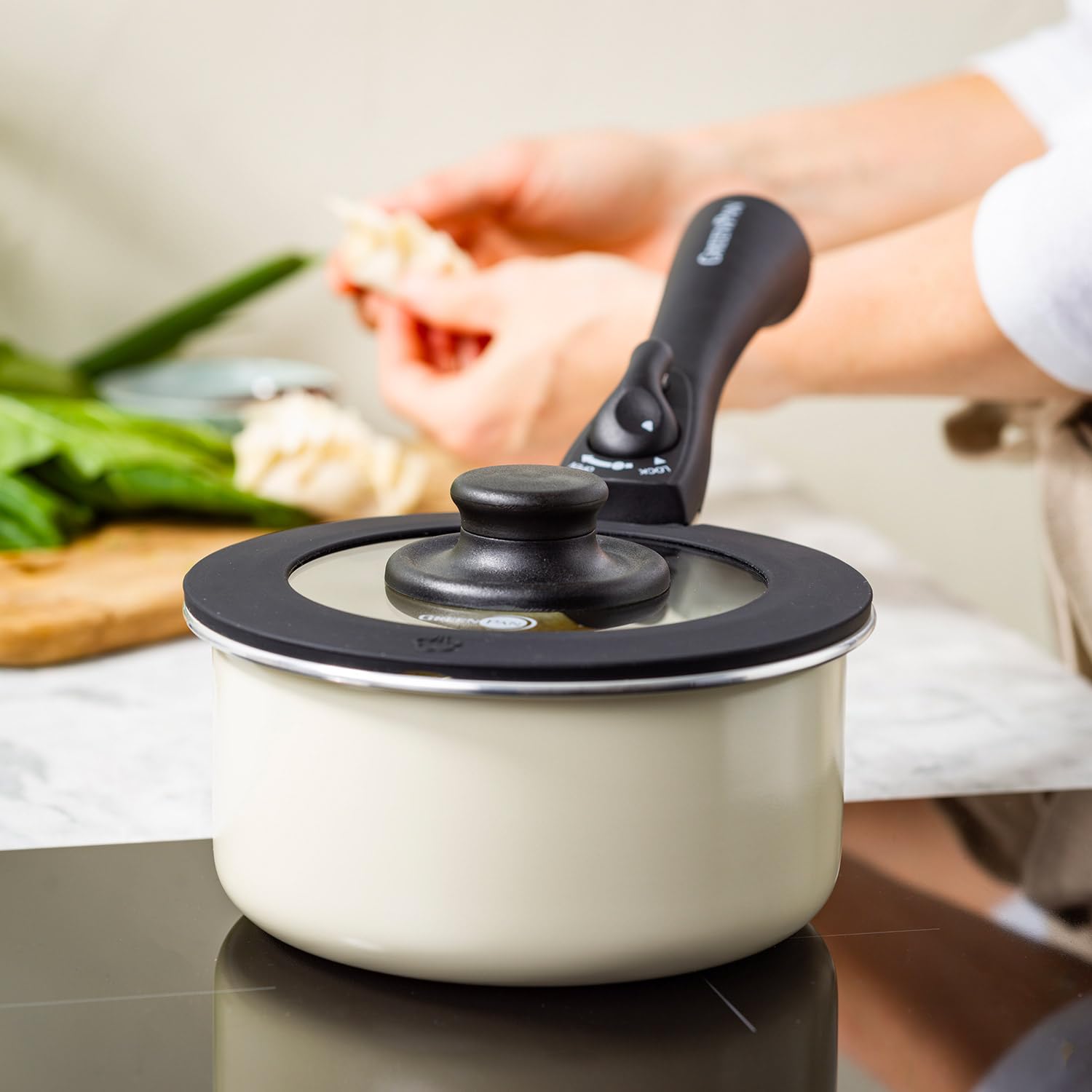 Amazon.com: Green Pan Click Chef Saucepan, 6.3 inches (16 cm
