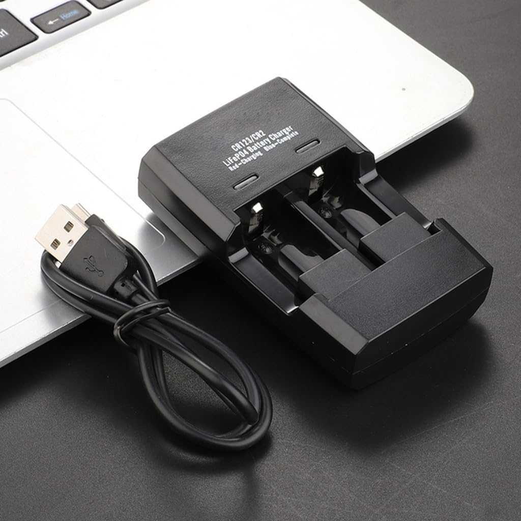 充電器 Amazon | 3.2V LiFePO4 バッテリー充電器 RCR123 RCR2 16340 17335 用