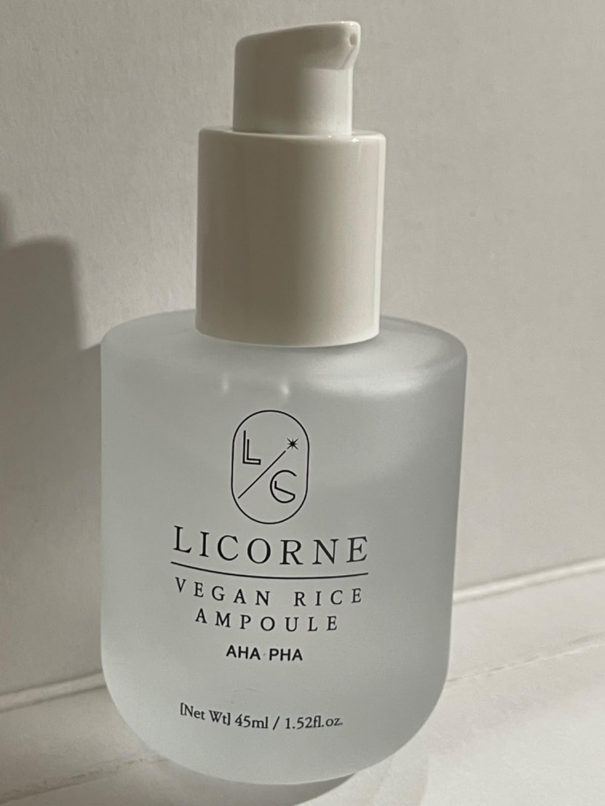 Licorne Rice Ampoule Skincare Serum 1.52 Fl Oz, Vegan Korean Lightweight Hydrating Serum with Glycolic Acid AHA, Gluconolactone PHA and Betaine for Radiant-Looking Skin