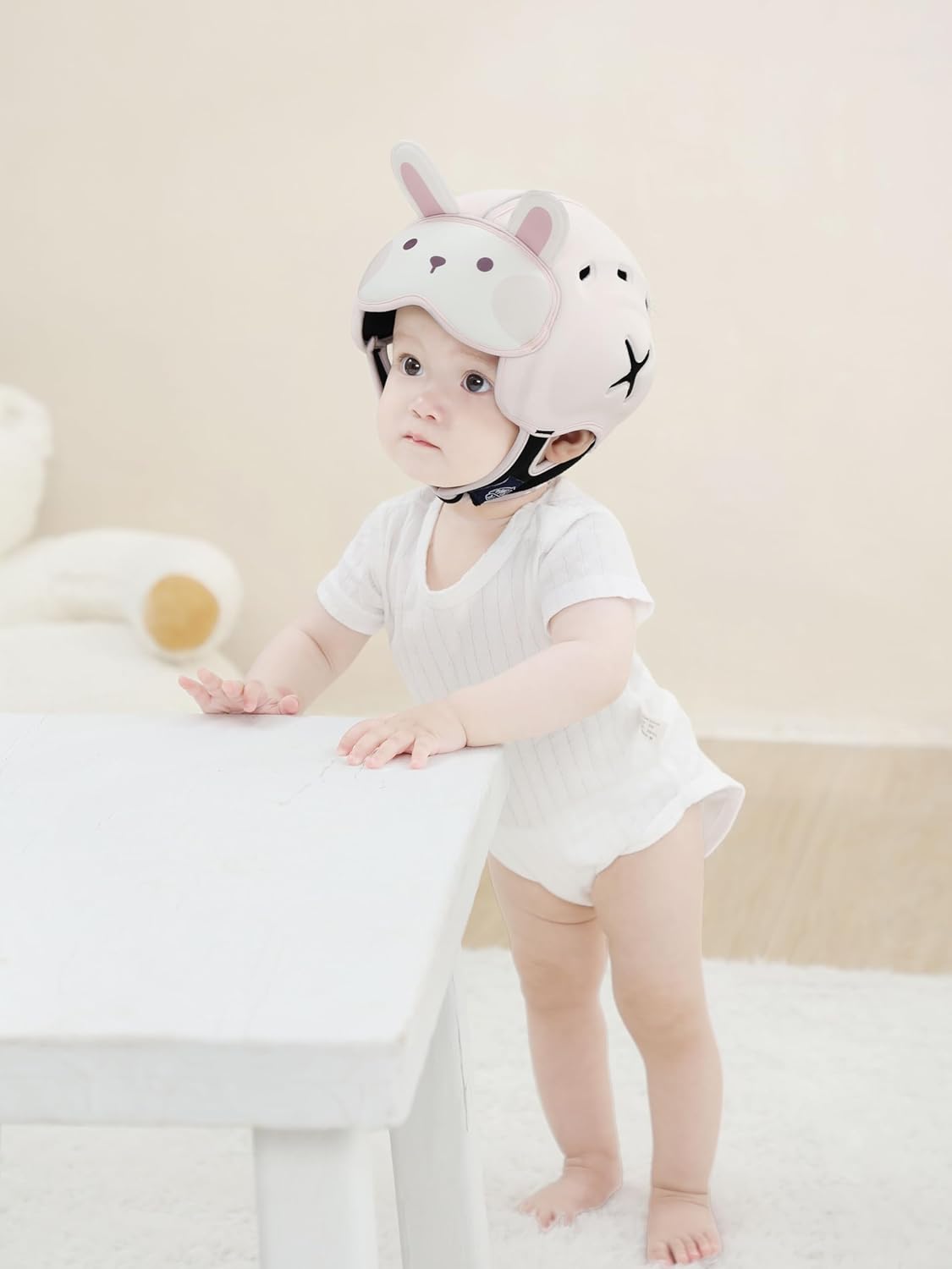 Baby Safety Helmet, Mambobaby Breathable Baby Head Protector for Crawling Walking, Ultra-Lightweight, Soft and Adjustable Baby Helmet Suitable for Babies 6-24 Months