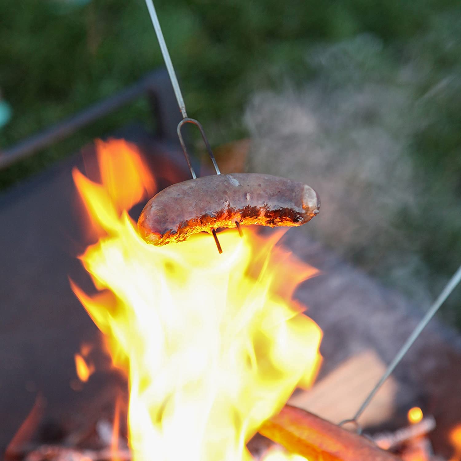 MalloMe Palitos para Asar malvaviscos - Brochetas Smores para Kit de Pozo de Fuego - Accesorios para Acampar Perros Calientes Campfire Marshmellow
