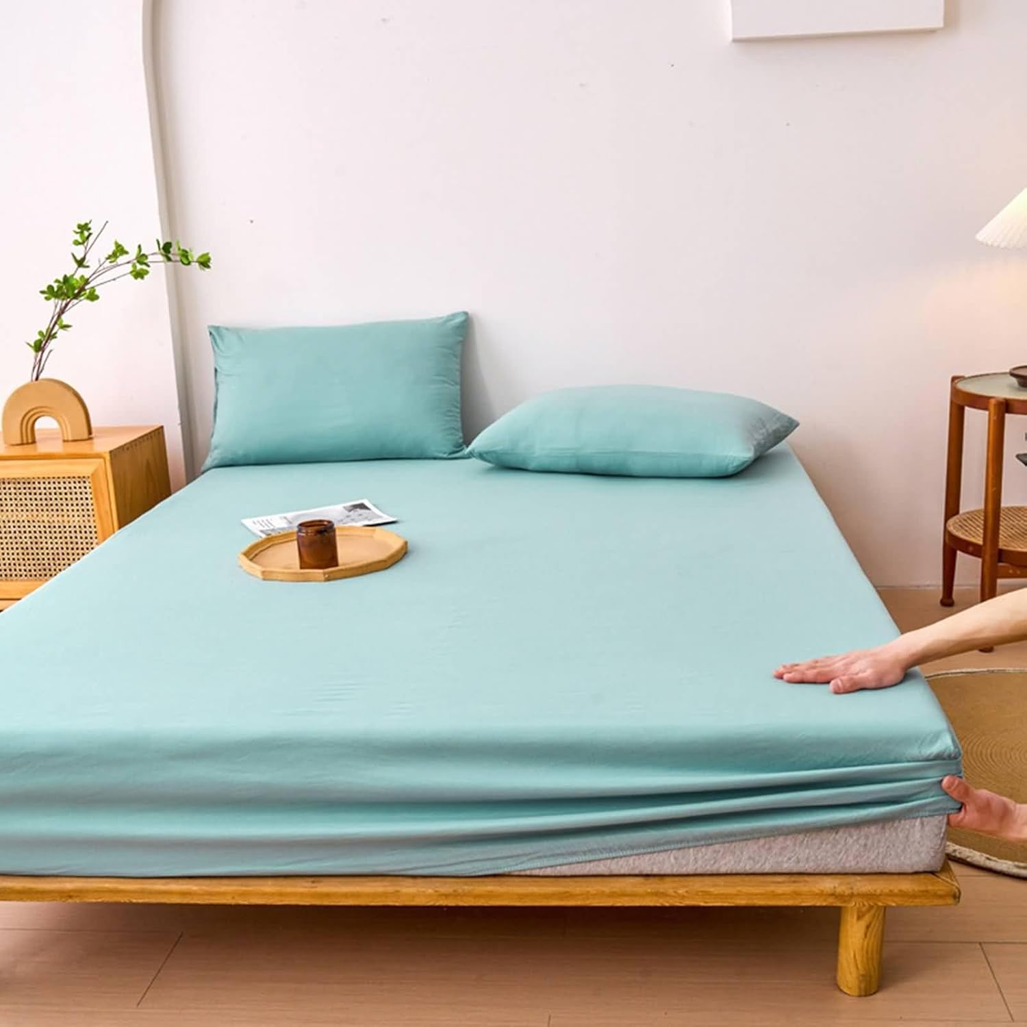 Beydodo Bed Fitted Sheet with Deep Pocket, Fitted Bed Sheet 200x220cm Solid Light Coffee, Polyester Bed Fitted Sheet for Dorm