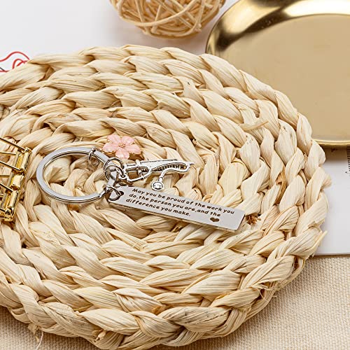 Hightopup-Krankenschwester-Schluesselanhaenger-Edelstahl-mit-Gravur-Stethoskop-Spritzenanhaenger-Medizinstudent-Arzt-Geschenk-fuer-Geburtstagen-Abschluss-Weihnachte-Inspirierendes-Geschenk