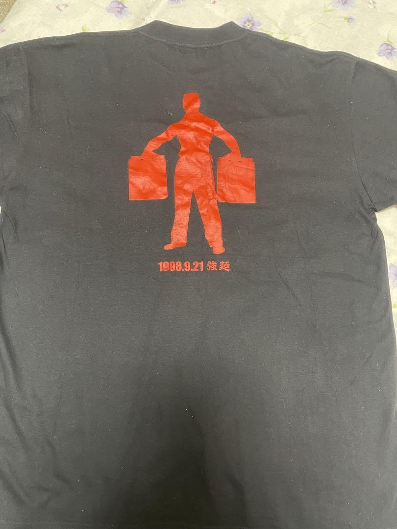 Amazon.co.jp: 超レア物 アンディフグ直筆サイン入りTシャツ : おもちゃ