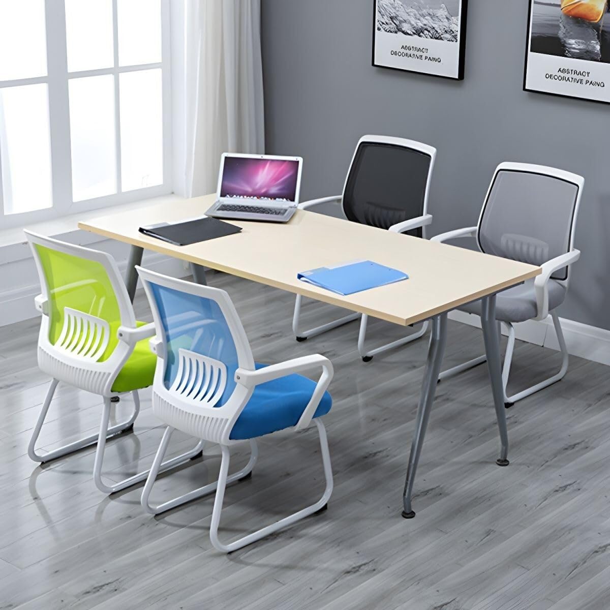 Komercyjny zestaw krzeseł konferencyjnych z podparciem lędźwiowym do recepcji i spotkań w biurze - 4-częściowy biało-czarny ergonomiczny design