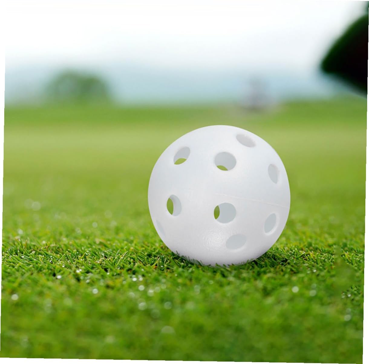 100pcs Plastic Practice Golf Balls Hollow Mini Golf Training Balls for Indoor Outdoor Swing Practice and Driving Range Use