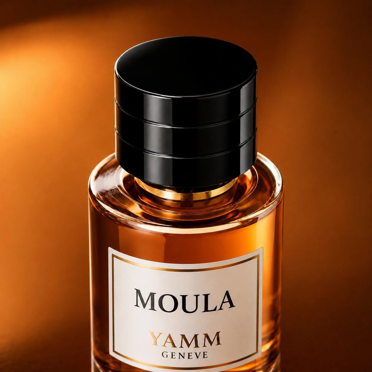 Moula – Extrait de Parfum – Caramel & Fruits Rouges – 50 ml | Accord gourmand fruité riche et généreux, à la tenue durable, avec caramel, fruits rouges, vanille Bourbon et oud.