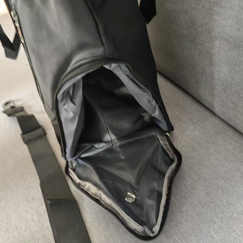 Close-up of the independent shoe compartment of the duffel bag