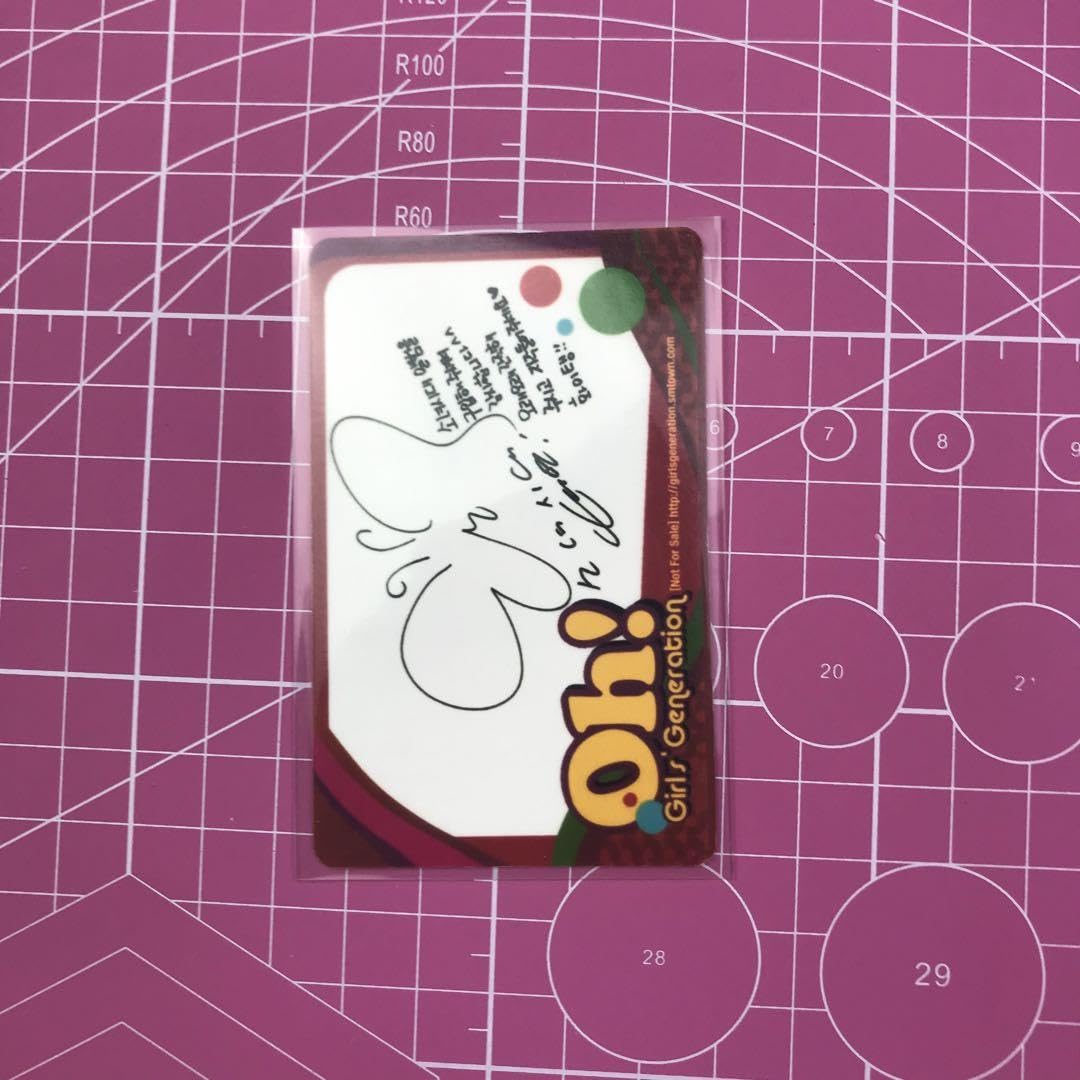 Amazon.co.jp: 希少 少女時代 OH 初回限定盤 白枠 テヨン トレカ  