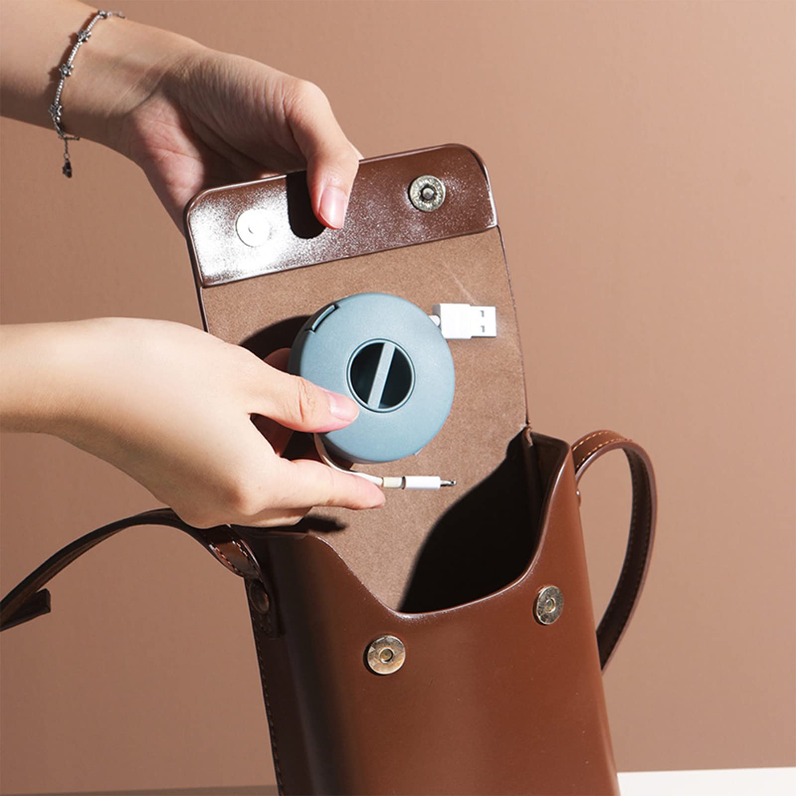 ブラウン PowerCase 充電トラベルケース　グレー　充電ケーブル 充電トラベルケース - BRAUNサービス オンラインショップ