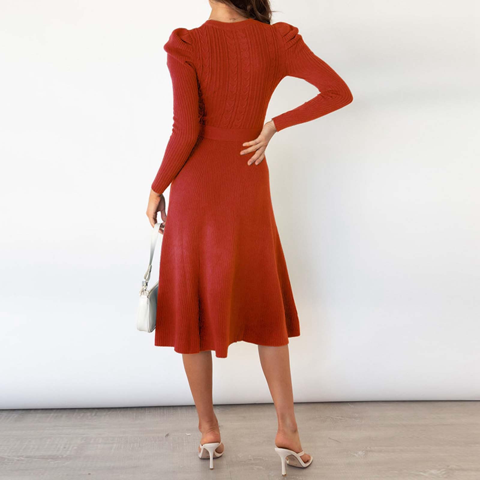 2026 Jupe tricotée Manches Longues Femme Automne Hiver mi-Longue Amincissante Haute trapèze Base Laine Pull élégante Casual Confortable Tendance Chaude
