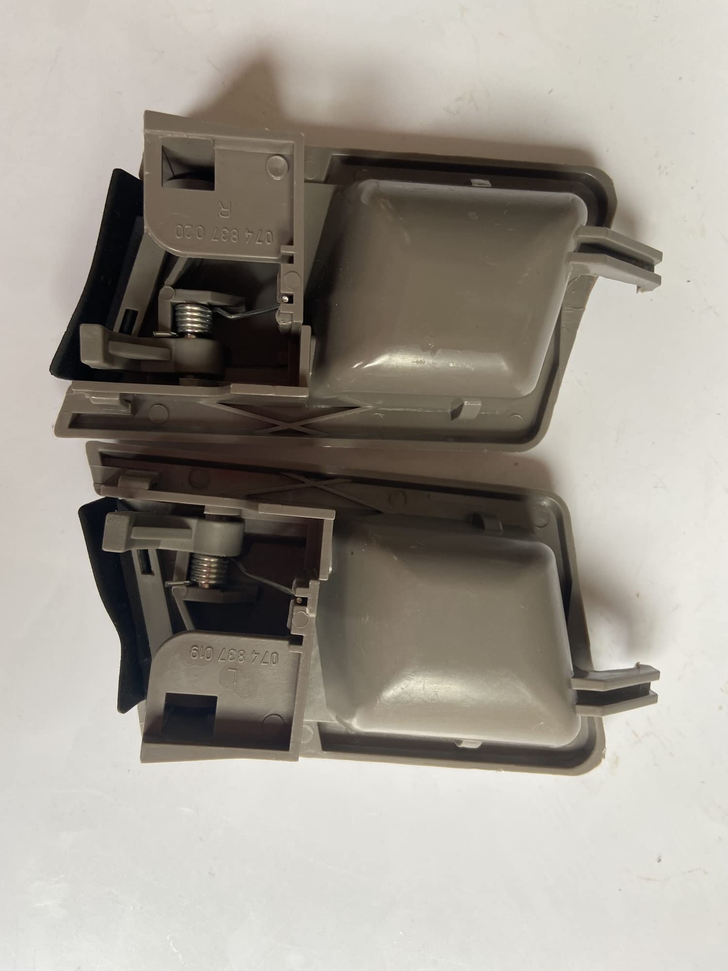 Maniglia interna portiera dell’auto Grigio Interno All'interno Interno Maniglia Della Porta Anteriore Sinistra + Destra Per VW Transporter Caravelle T4 EuroVan 701837020A Maniglia Portiera dell'Auto (