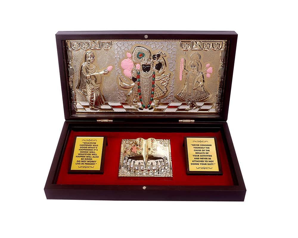 PIEPOT | Gold Plated Bhagwan Shrinath Ji Charan Paduka | Devotional Prayer Box | Acrylic Momento with Natural Fragrance Decorative Showpiece Box Packing