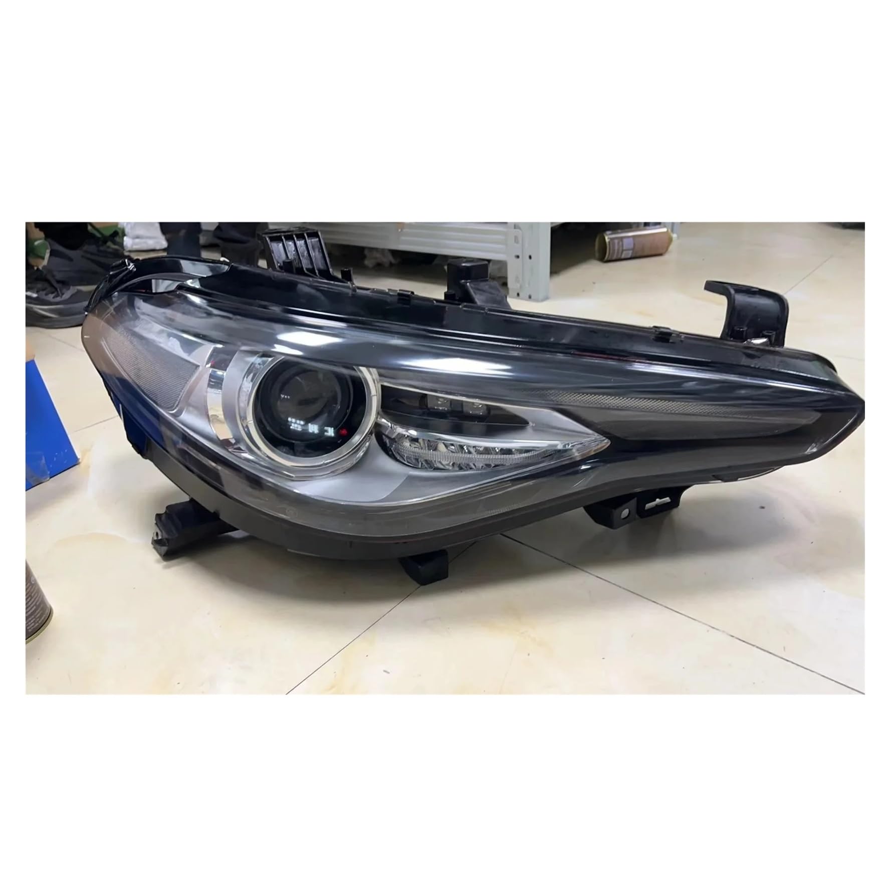 Proiettori Anteriori Per Alfa Per Romeo Per Giulia 2017-2021 Per Gruppo Fari Per LED Per DRL Luce Di Marcia Diurna Indicatore Di Direzione Accessori Per Auto Fari Fanali Anteriori(Right)