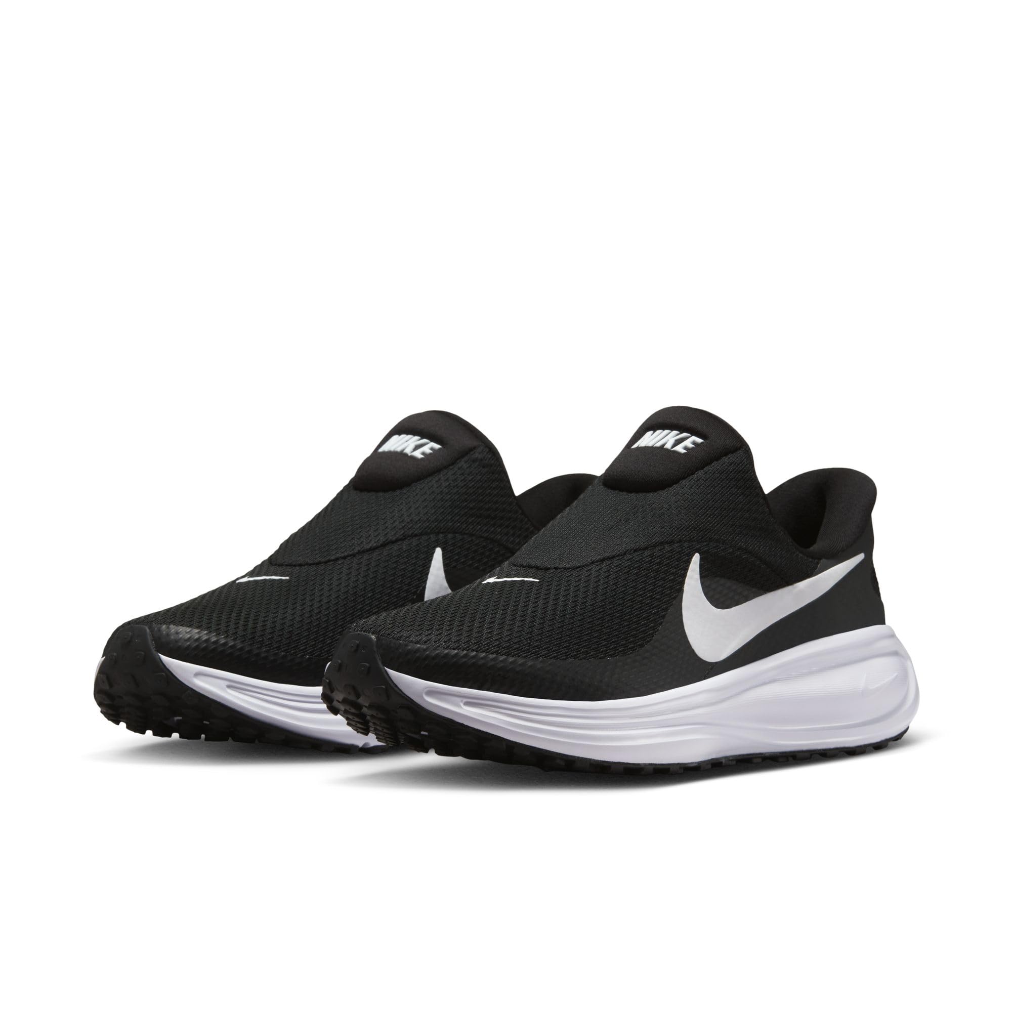 Nike Revolution 8 Easyon Zapatos de tenisMujer