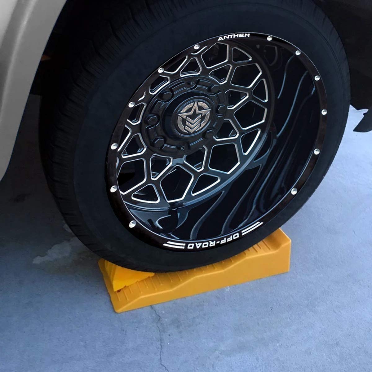 VaygWay RV Leveling Ramps– Automotive Camper Trailer Leveler Wheel Chock – Stabilizing Uneven Ground and Parking – 2 Pk Yellow Auto Blocks for Trailer Car SUV