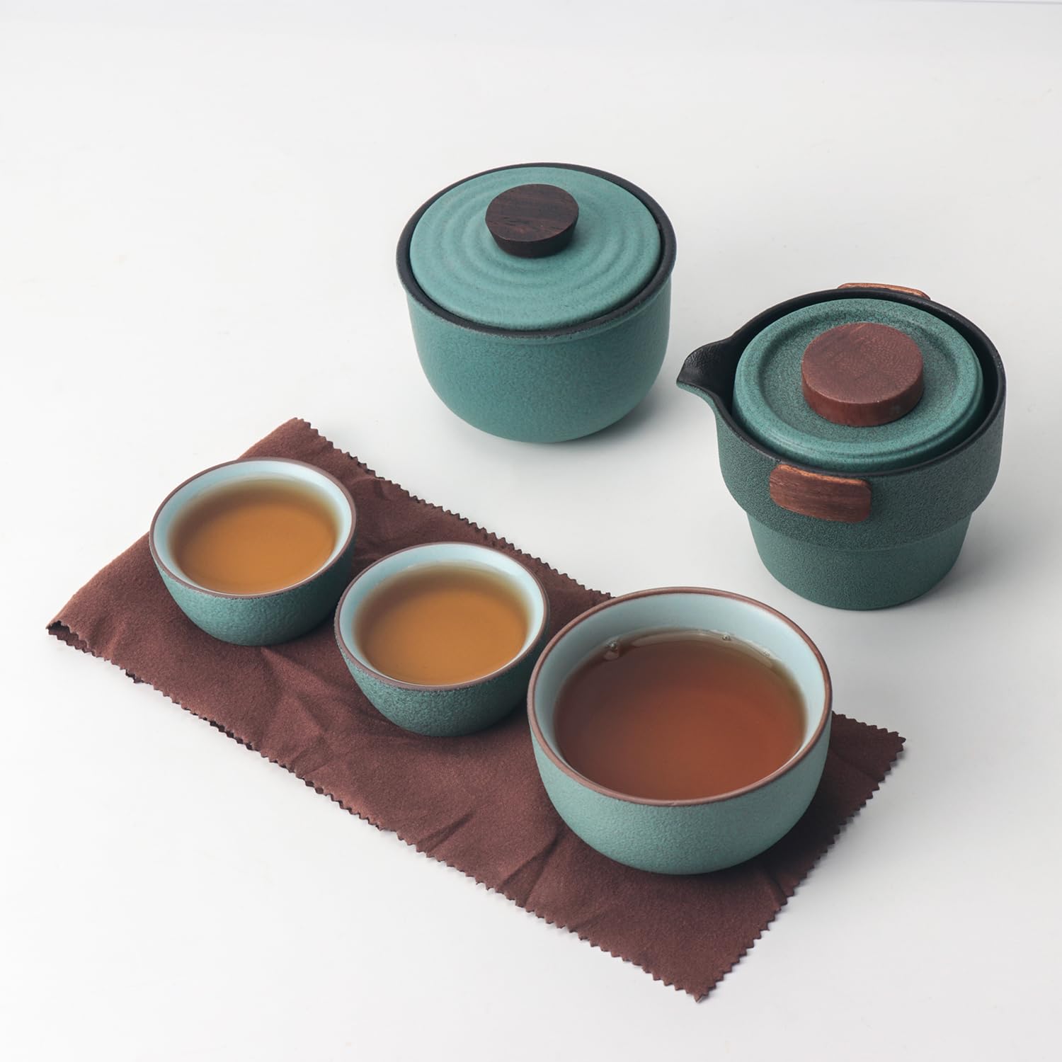 Przenośny zestaw czajniczek, przenośny zestaw do herbaty Kung Fu, mini podróżny chiński ceramiczny czajniczek z 3 filiżankami, pojemnikiem na herbatę i torbą do przenoszenia, idealny na