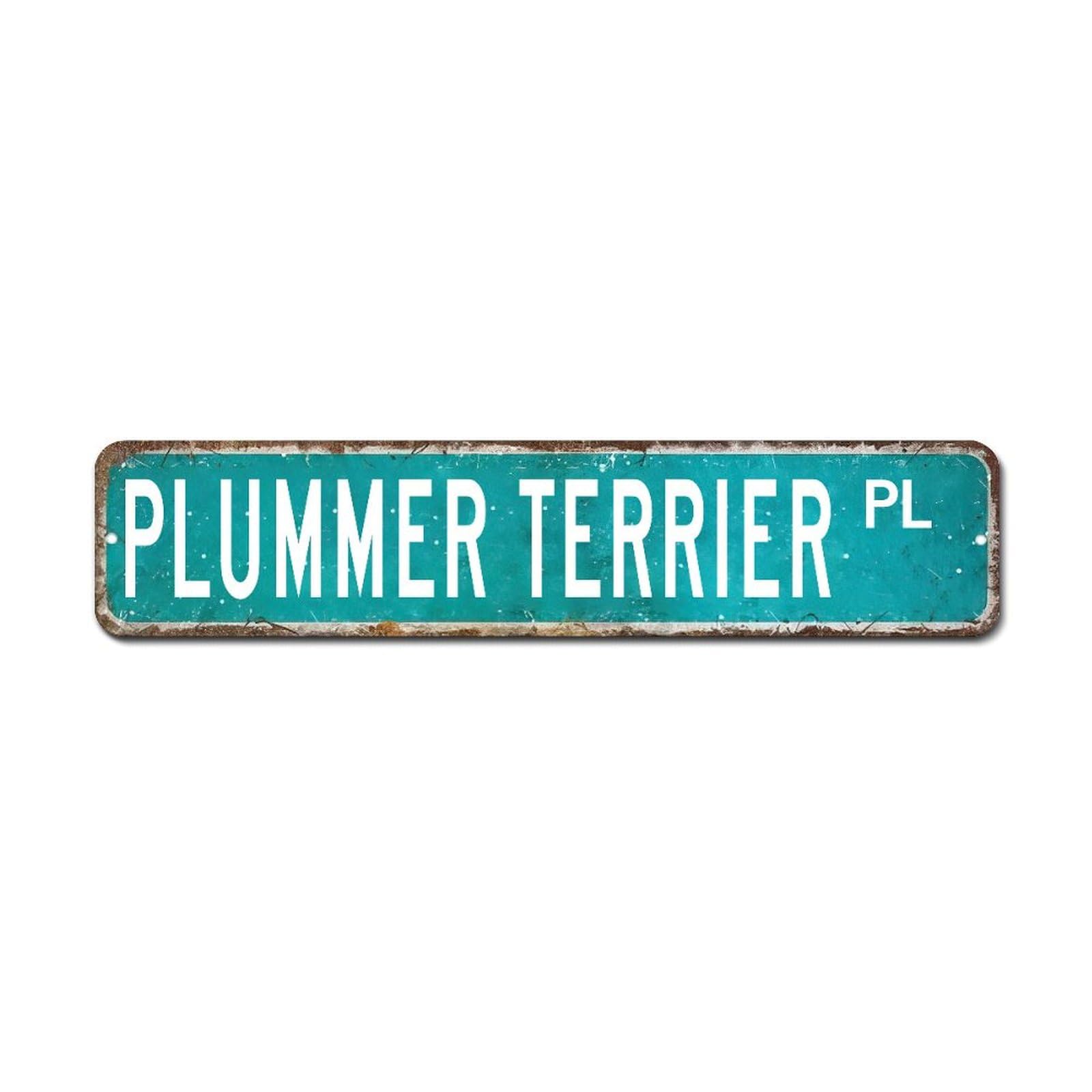 LMMIXEE Plummer Terrier Pl Metal Sign Plummer Terrier Street Signs Customized Animal Owner Gift Wall Art Farmhouse Decorative Sign Rustic Kitchen Retro Decoration Sign Housewarming Gift 18x4in