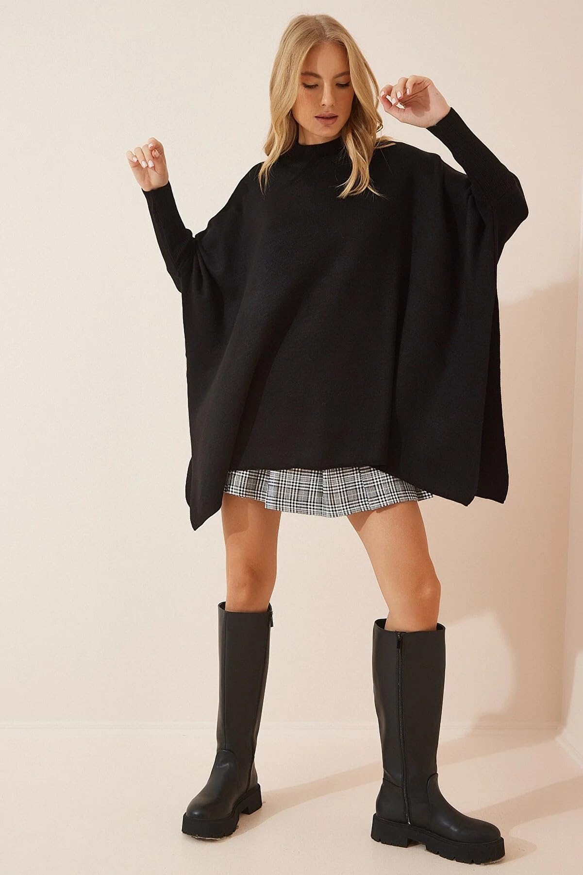 Bhgytec Women's Crew Neck Batwing Sleeve Split Hem Oversized Knit Poncho Sweater