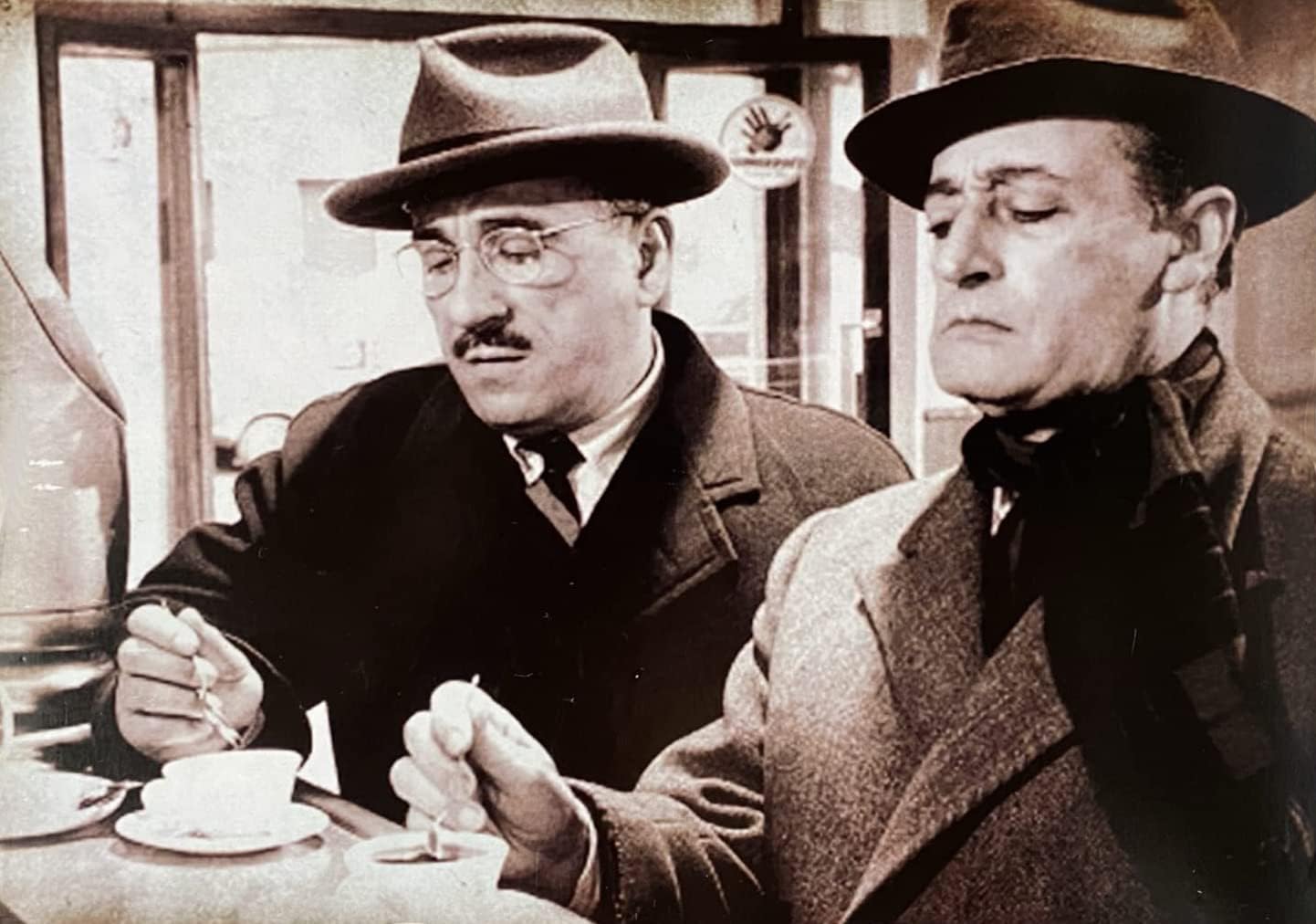 Kustom Art Black Wall Poster Series Italian Famous Actors Totò (Antonio De Curtis) And Peppino (De Filippo) In Vintage Style Unframed Art Print On Coated Paper 40 X 30 Cm