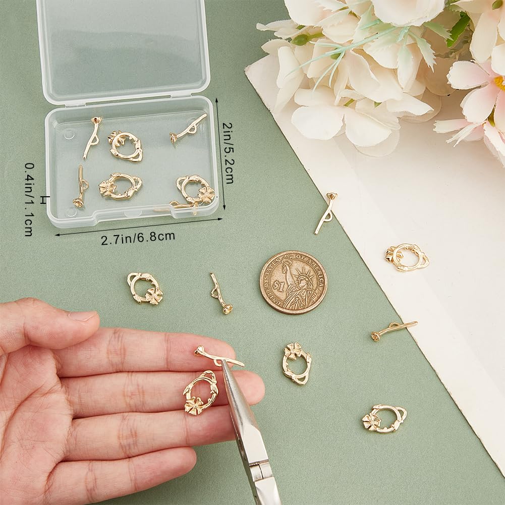 200 Pezzi Fermagli A Forma Di 3 In Ottone Placcato Oro 18K Per Gioielli Fai Da Te - Connettori A 8 Forme Per Catene E Collane - 2