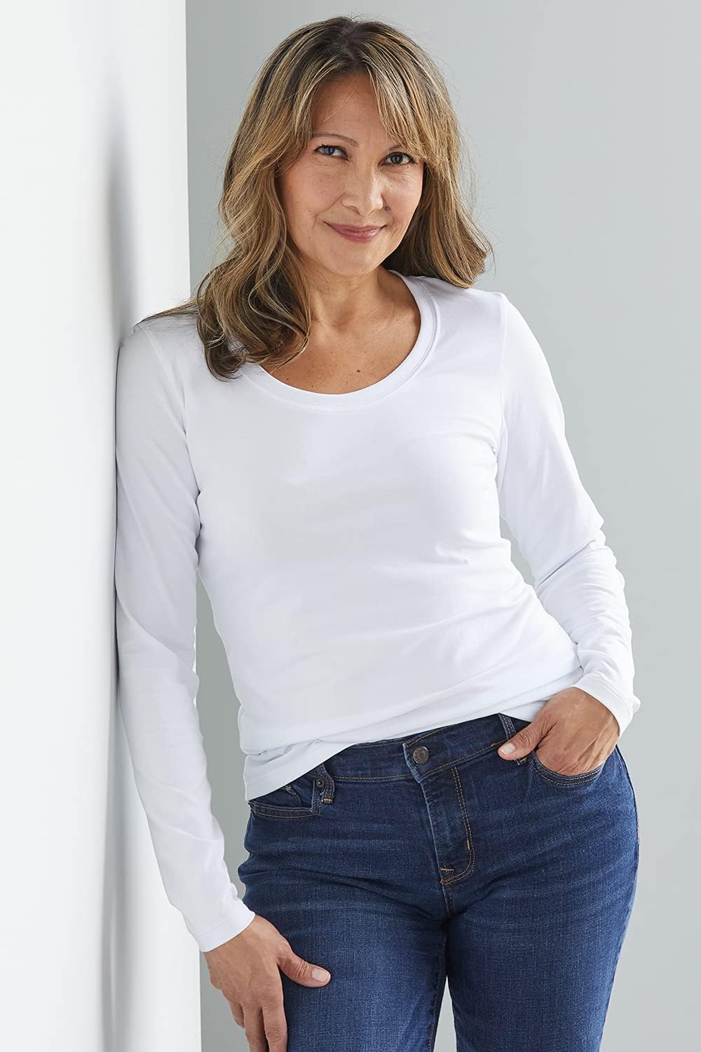 Fair Indigo Women's Organic Pima Cotton Long Sleeve Scoop Neck Tee - Image 3