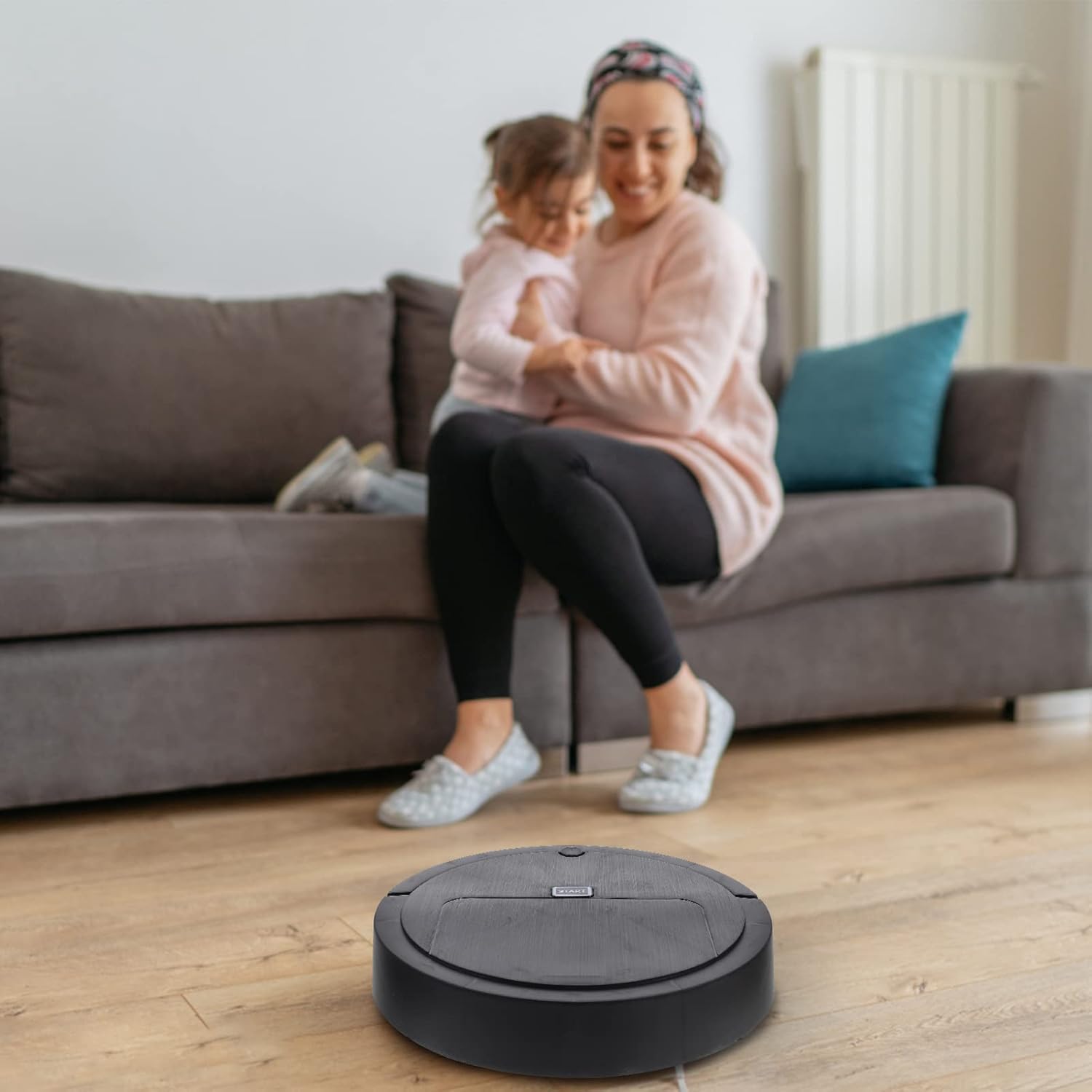 Totority Simulation Automatic Floor Sweep Robot Vacuum Toy Kids Vacuum Robot Cleaner Toy Floor Sweeping Plaything Playhouse Simulation Appliances Black