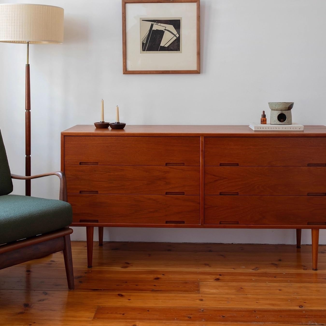 Sideboard Cabinet 152x40x78cm Solid Wood Bar Kitchen Sideboard Living Room Bedroom Bed End Retro Storage Cabinet Home Porch Decoration Furniture Sideboard Cabinet with Drawers