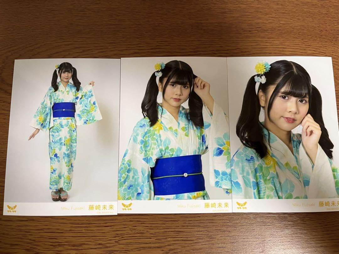 ラフラフ藤崎未来アクリルスタンド黒衣装100億点