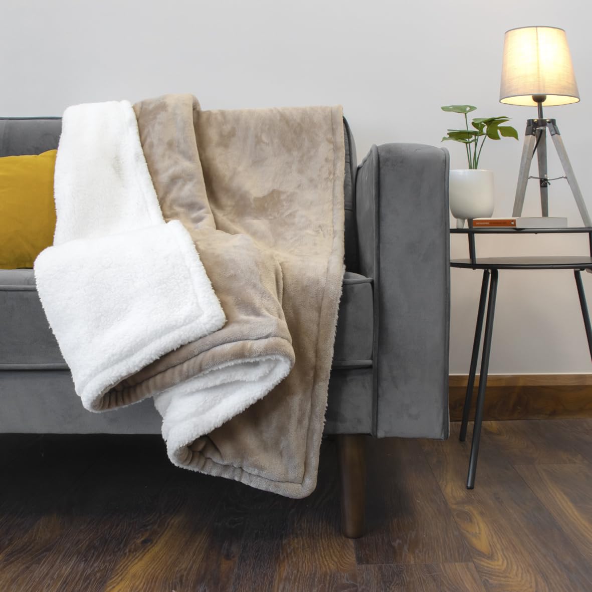 Bauer Electric Heated Throw Blanket with Luxury Double Fleece Lining | 10 Heat Levels | Ma...