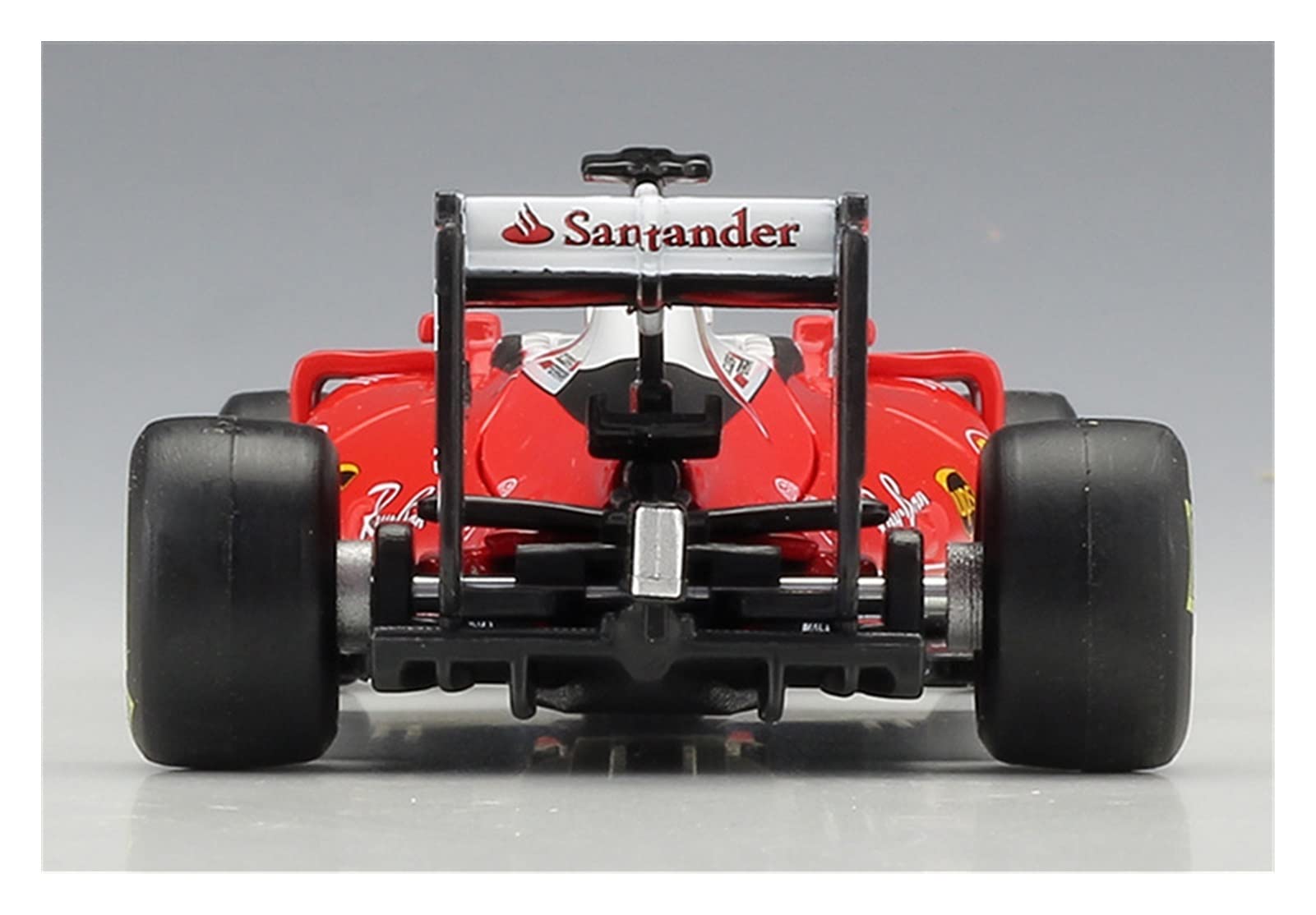 F1ミニカー フェラーリF14-T ライコネン Amazon | MATTEL 1/43 フェラーリ F14 T 2014 #7 完成品