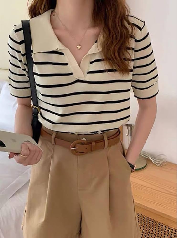 ロゴ入りトップスとボーダー柄ショートパンツのセット　新品 襟付きボーダー柄ショート丈ニットトップス[ac2073