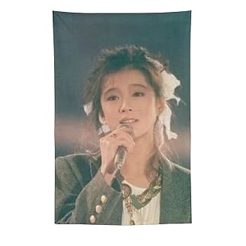 未使用品　中森明菜　大型サイズ　タペストリー　ポスター　当時品 Amazon.co.jp: 中森明菜 タペストリー 壁掛け 大判 布ポスター