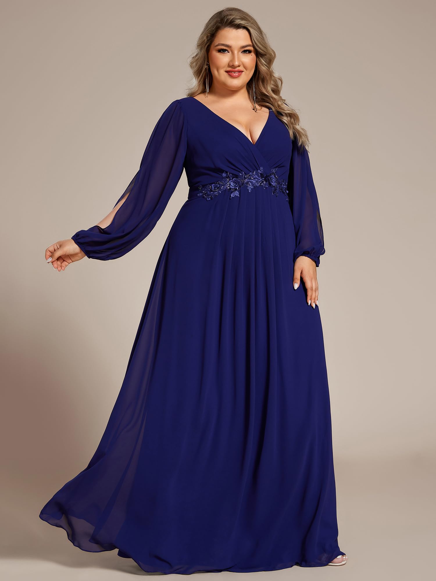 Ever-Pretty Scollo a V Maniche Lunghe Applique Chiffon Plus Size Lungo Formale Abiti da Sera Lunghezza Pavimento Abito da Sfera Abito Donna