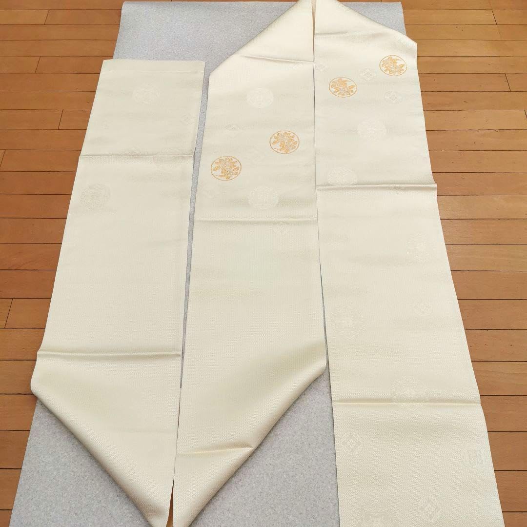 Amazon.co.jp: 高貴装束のよう つやつや 丸文 地紋 紋意匠 : Toys & Games