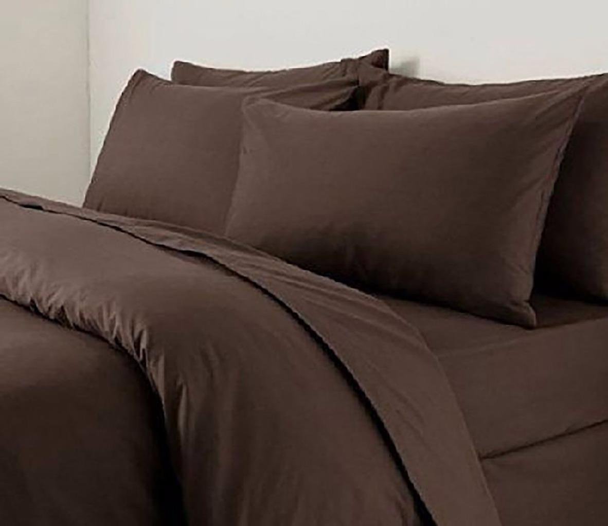 Rohi Easy Care plain Super King Duvet Cover set – Soft & Breathable Chocolate Bedding Set – Button Closure – Anti Allergy Quilt Cover Set with Pillowcases (Chocolate, Super King)