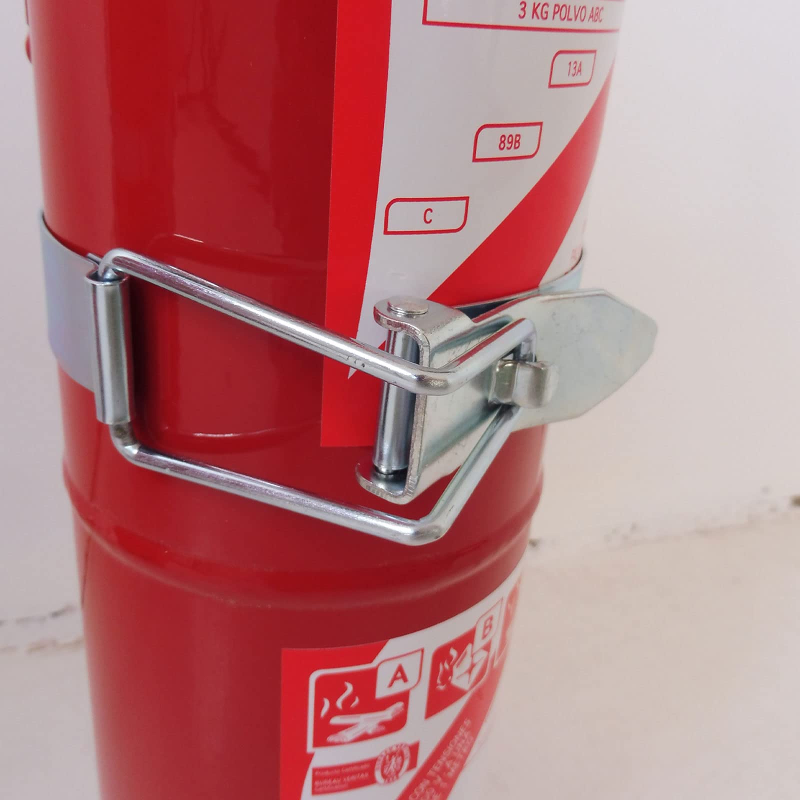 Soporte vehículo extintor (3kg)