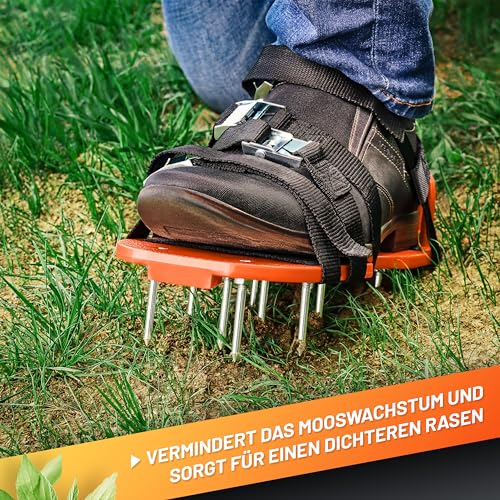 Foto von GRÜNTEK Rasenlüfter-Nagelschuhe für gesündere Rasenflächen, rutschfestes, rostfreie Dornen, zum Rasen Vertikutieren und Aerifizieren, Rasen-Belüfter-Sandalen Rasenlüfterschuhe