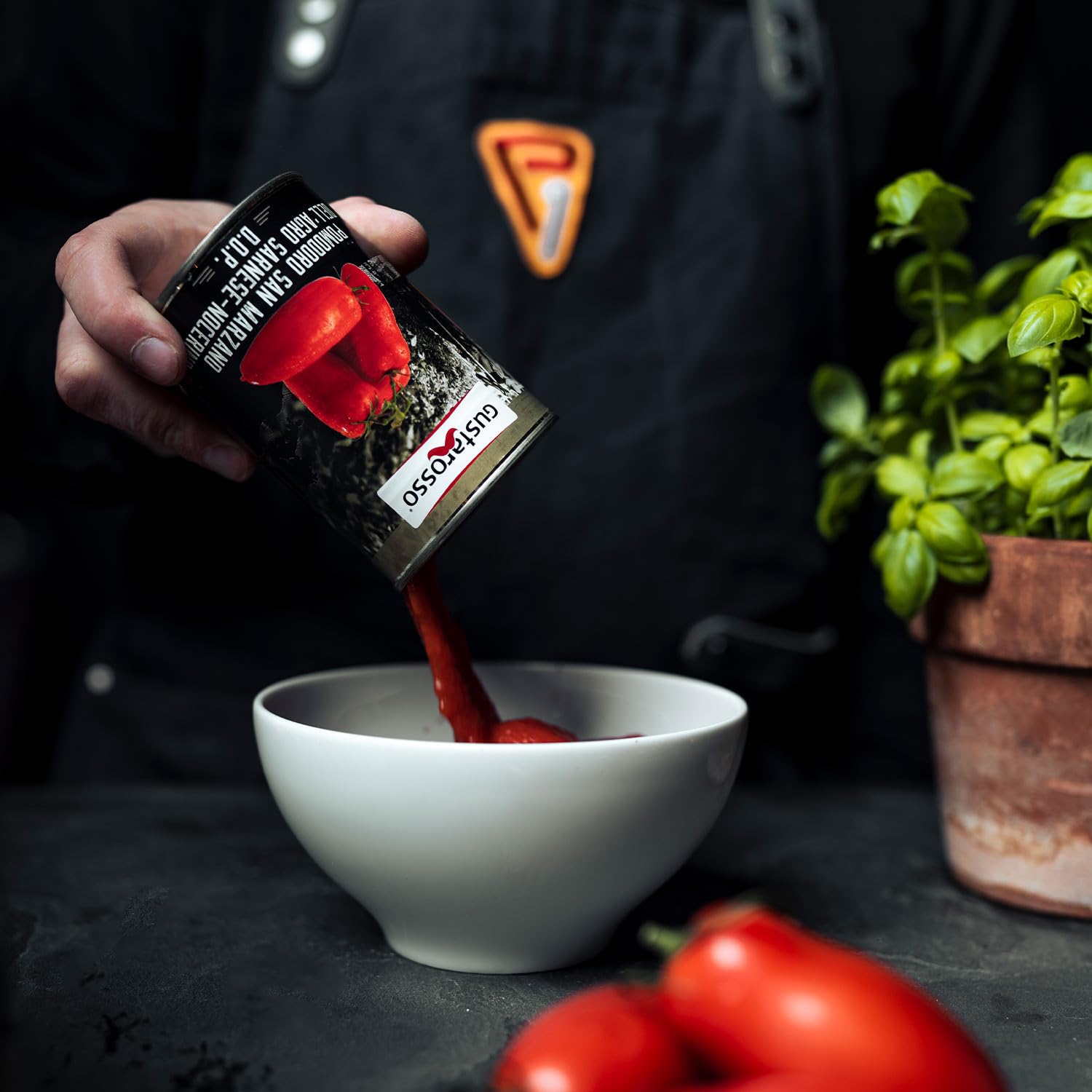 FUMOSA Pizza-Starterkit inkl. Rezeptheft, Pizzamehl, Trockenhefe, San Marzano Tomaten DOP (8-tlg.) | Pizzakit | Pizzaset | Pizza-Bundle
